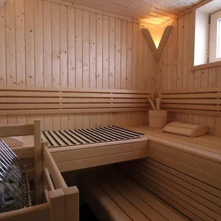 Шале Chalet In With Bubble Bath, Sauna, Balcony, Terrace *