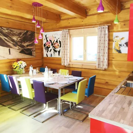 Шале Chalet In With Bubble Bath, Sauna, Balcony, Terrace