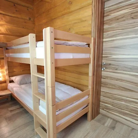 Шале Chalet In With Bubble Bath, Sauna, Balcony, Terrace *